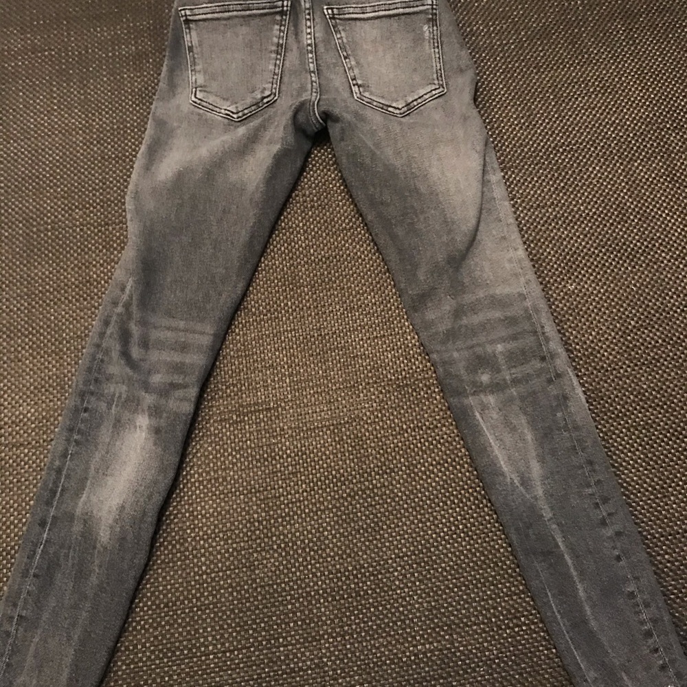 Zara premium woman’s jean - distressed